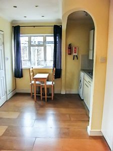 Photo 6- click for photo gallery